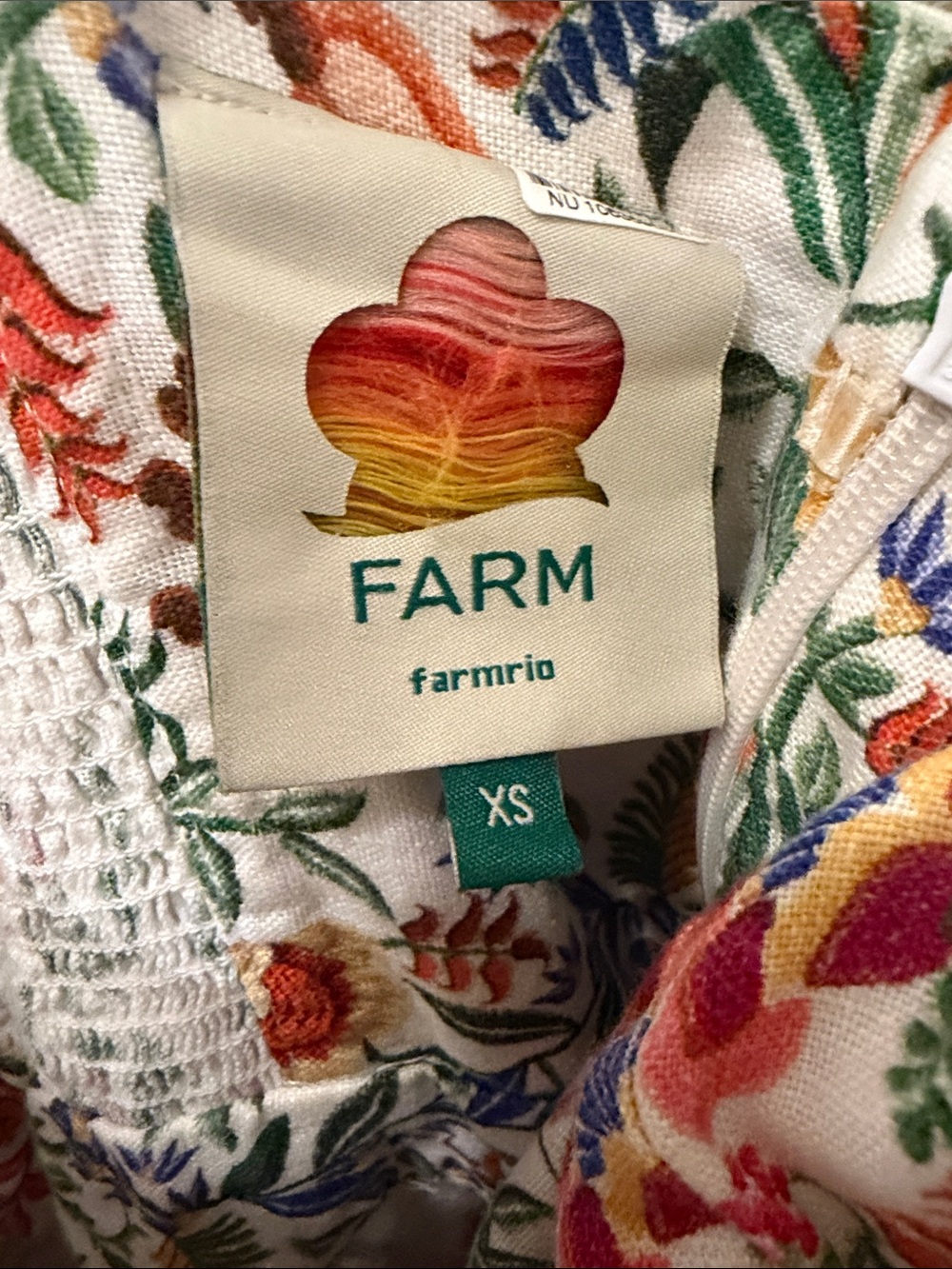FARM Rio Delicate Forest Linen Romper Size XS - Picture 9 of 9